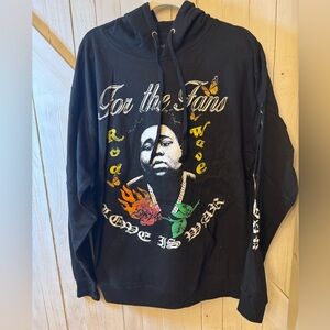 🎶 Rod Wave - Hoodie - Size Lg - “Love is War” - “For The Fans” 🎶